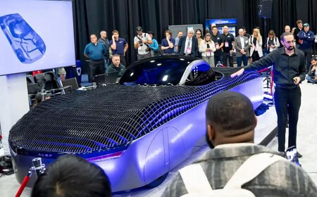 Presentacion Coche Ev Volador