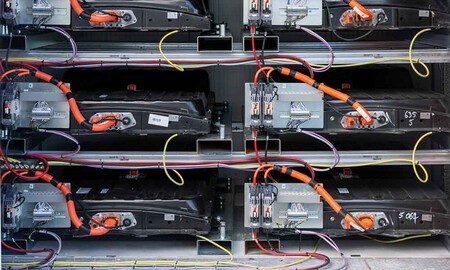 Aeropuerto de Roma y su sistema de almacenamiento con baterías usadas de coches eléctricos